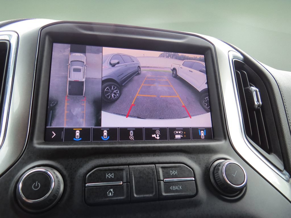 Certified 2019 Chevrolet Silverado 1500 LTZ w/ LTZ Premium Package AWD/4WD image 30