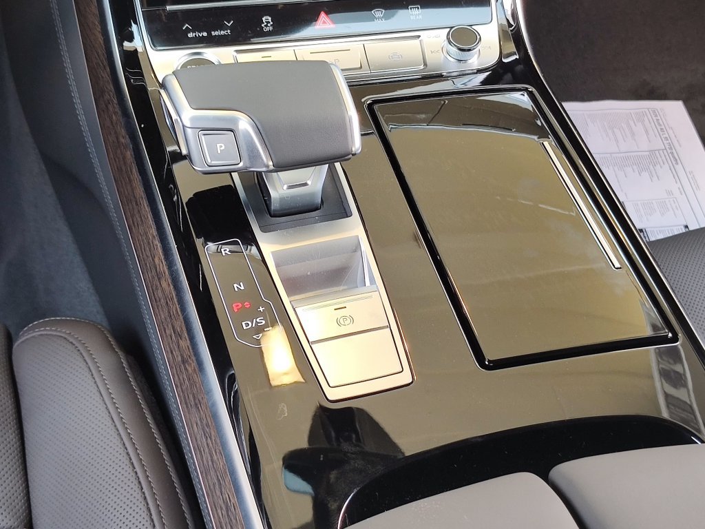 New 2026 Audi A8 L 3.0T AWD/4WD image 9
