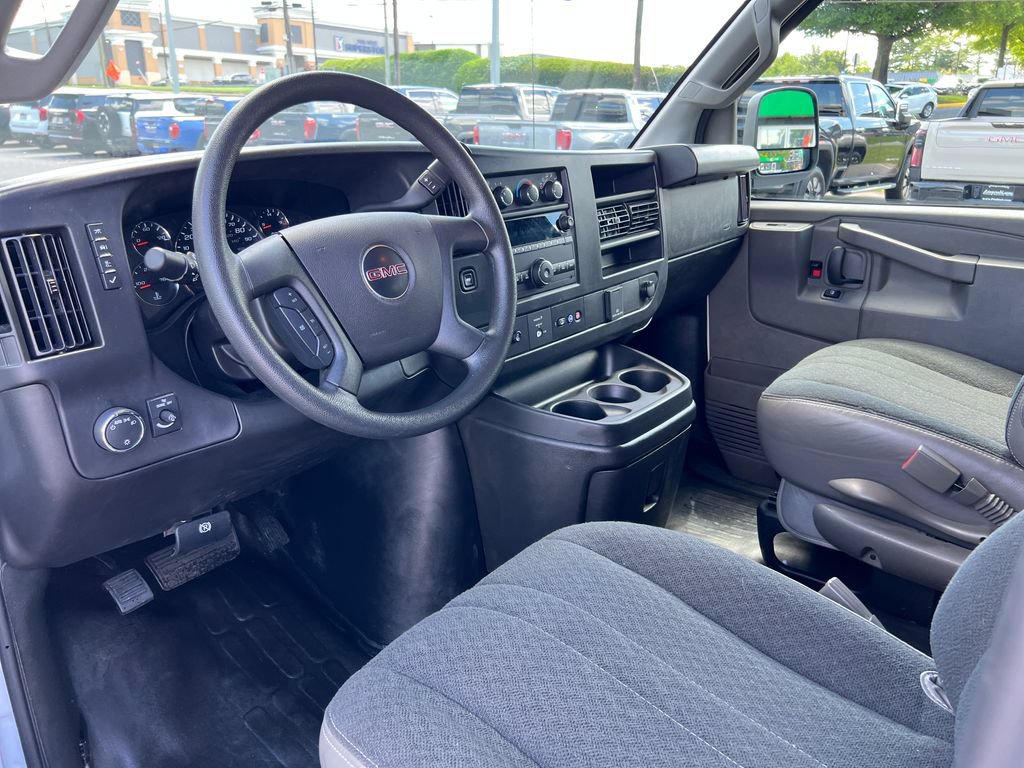 Used 2025 GMC Savana 2500 w/ Driver Convenience Package RWD image 11