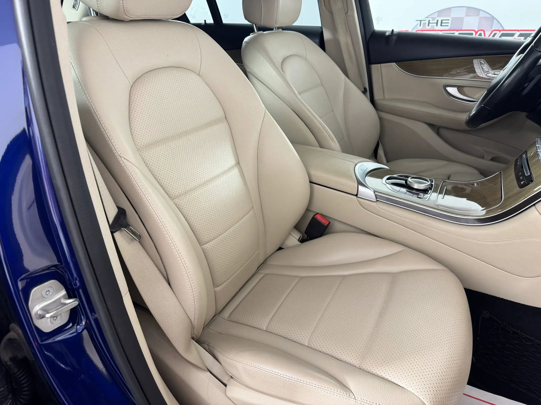 Used 2018 Mercedes-Benz GLC 300 image 33