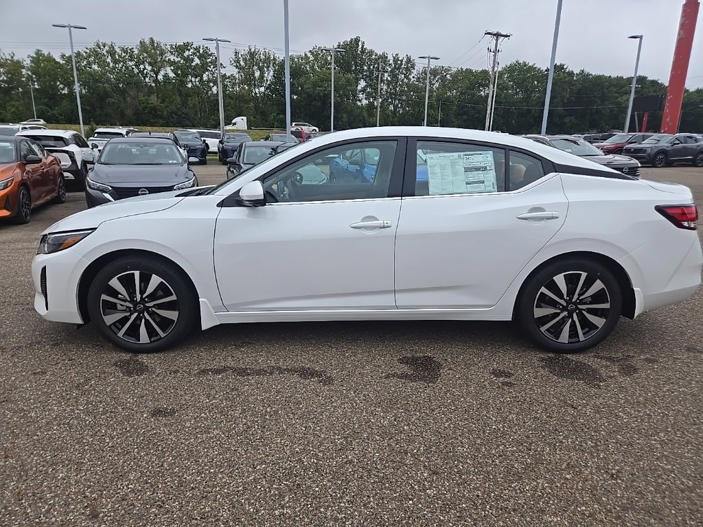 New 2025 Nissan Sentra SV w/ SV Premium Package image 4