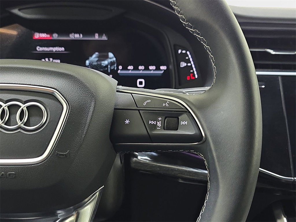 Used 2025 Audi Q7 3.0T Prestige w/ Prestige Package image 21