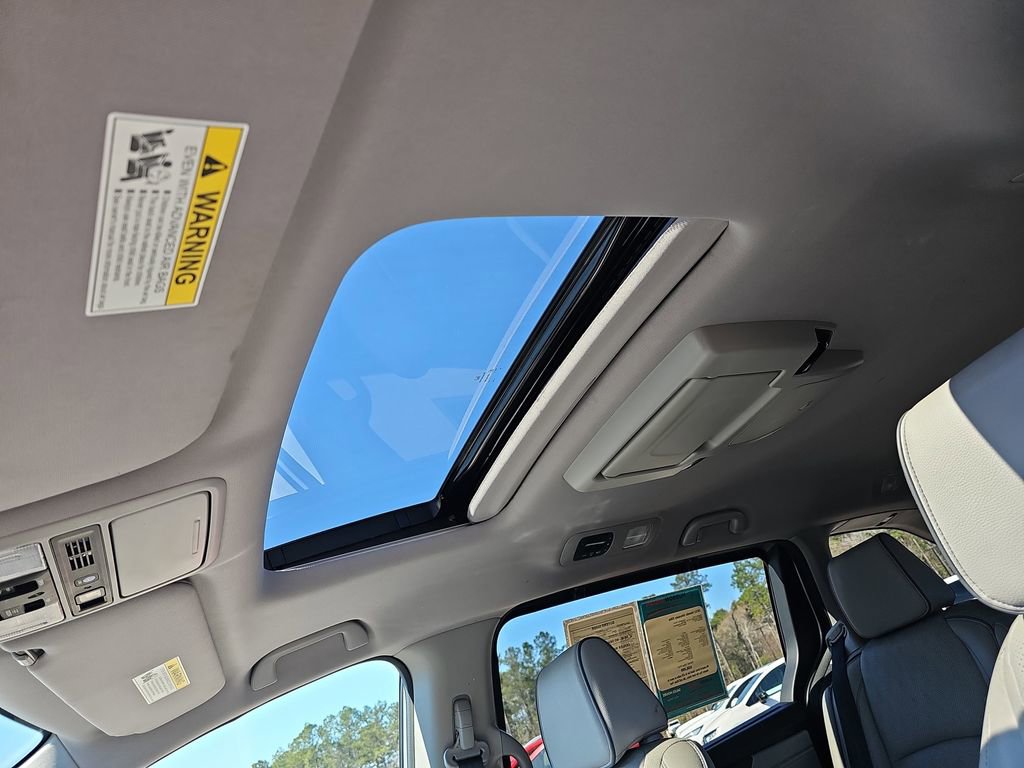 Used 2022 Honda Odyssey Elite image 35