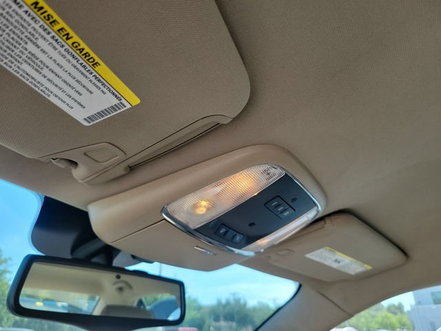 Used 2013 Chrysler 300 C RWD image 26