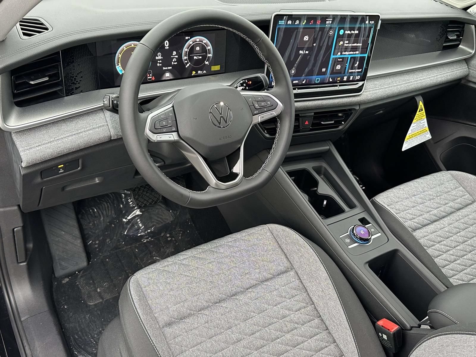 New 2026 Volkswagen Tiguan S AWD/4WD image 10