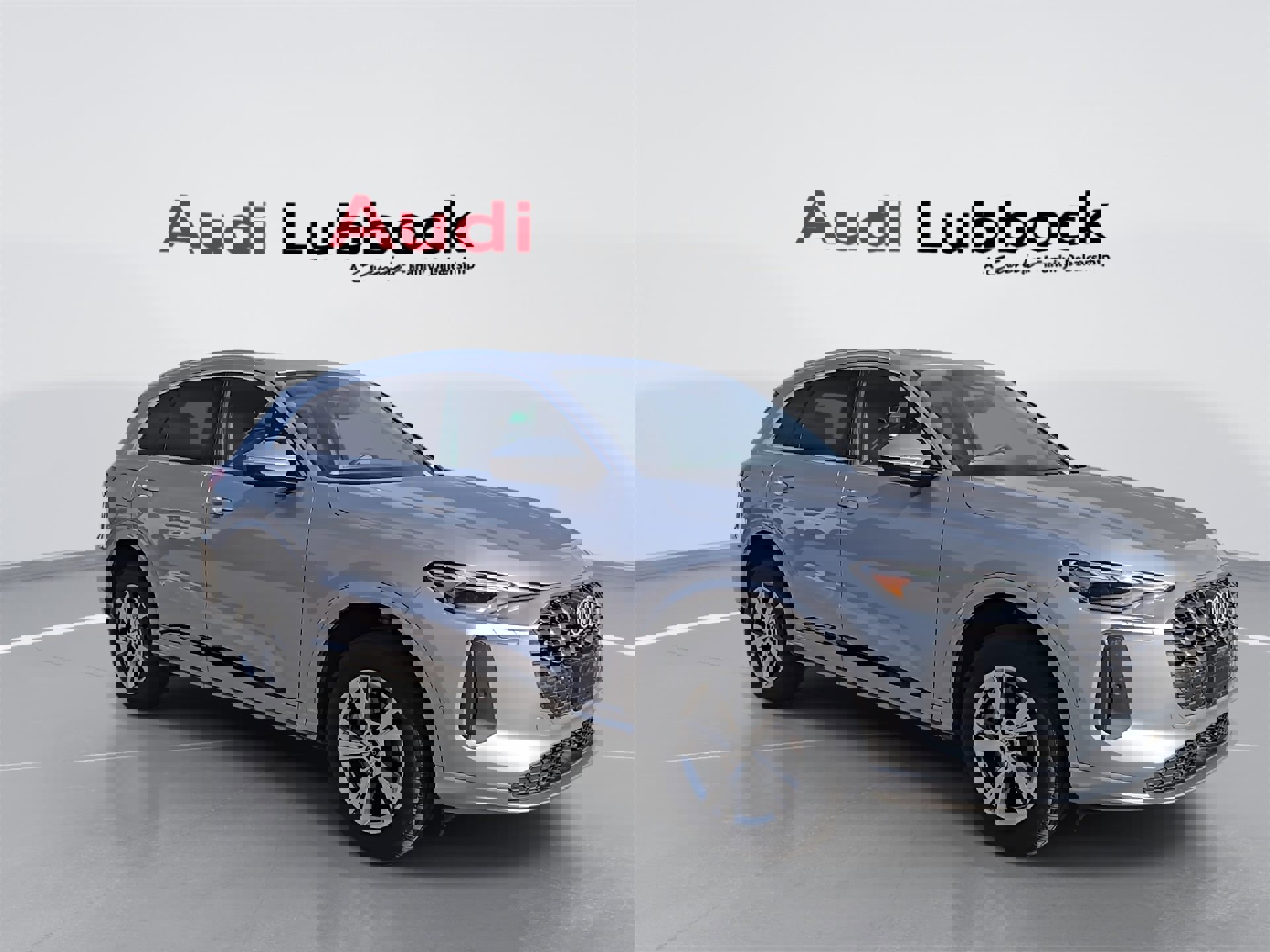 Used 2025 Audi Q5 Premium w/ Convenience Package image 2