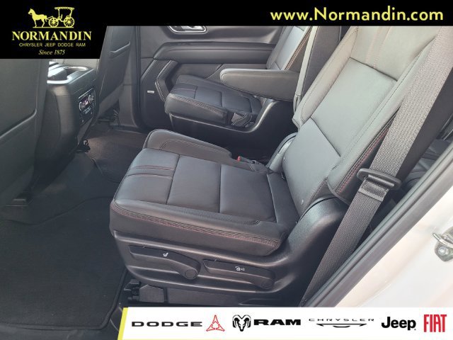 Used 2023 Chevrolet Tahoe RST w/ RST Performance Edition AWD/4WD image 17