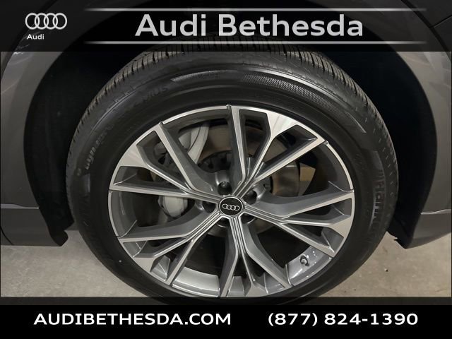 New 2026 Audi Q8 Prestige image 9