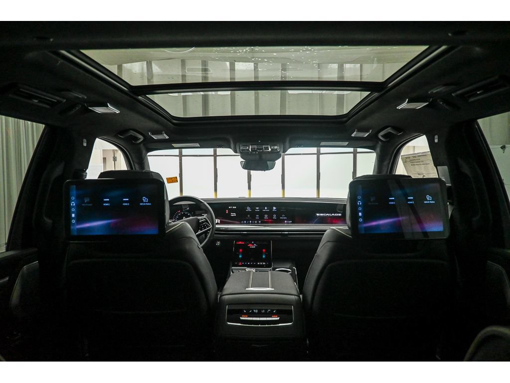 New 2026 Cadillac Escalade V w/ LPO, ONYX Package AWD/4WD image 15