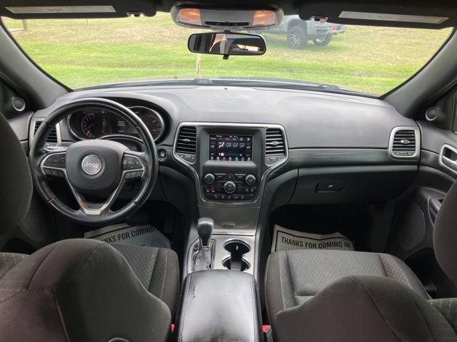 Used 2021 Jeep Grand Cherokee Laredo RWD image 19