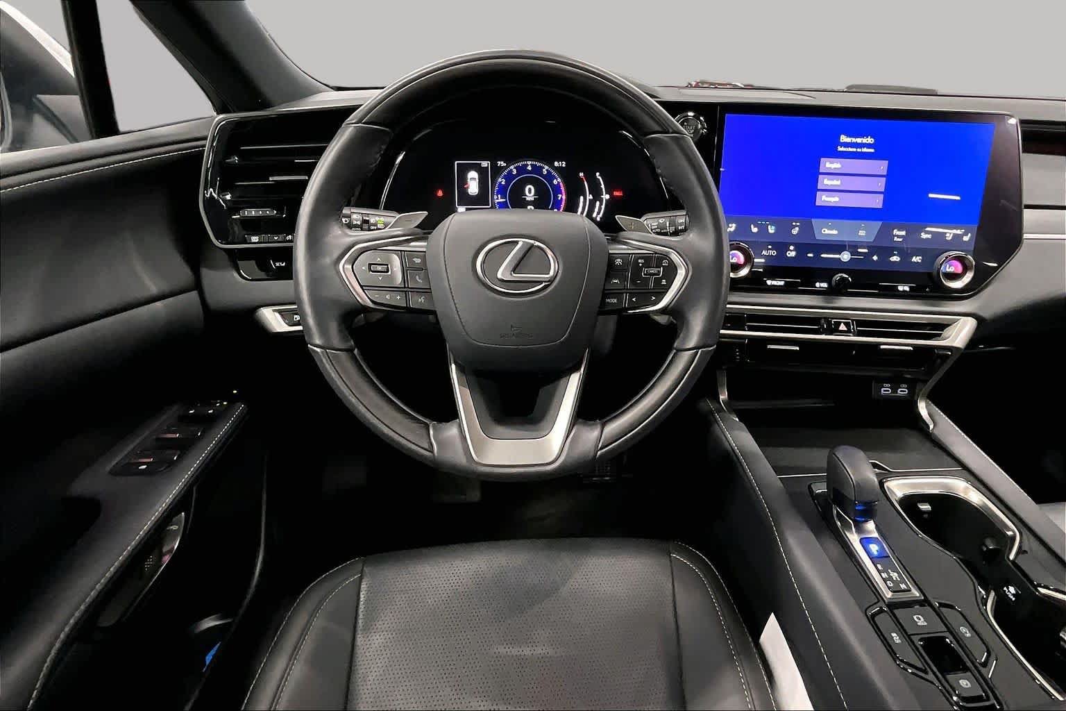 Used 2024 Lexus RX 350 Premium Plus w/ Cold Area Package FWD image 6