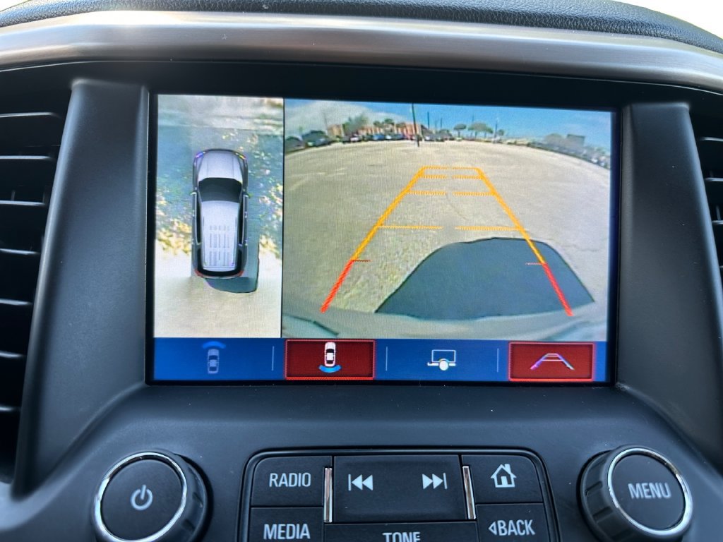 Used 2019 GMC Acadia Denali w/ Technology Package FWD image 16