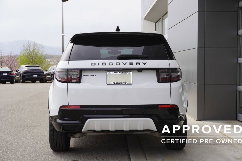 Used 2025 Land Rover Discovery Sport Dynamic SE image 6