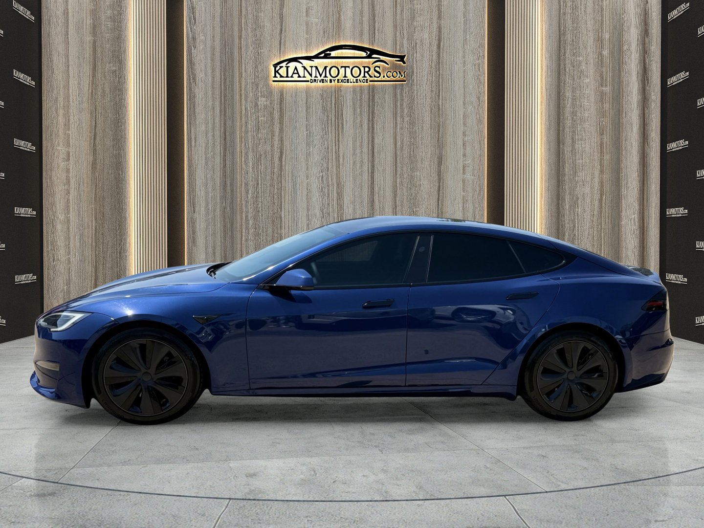 Used 2023 Tesla Model S AWD/4WD image 4