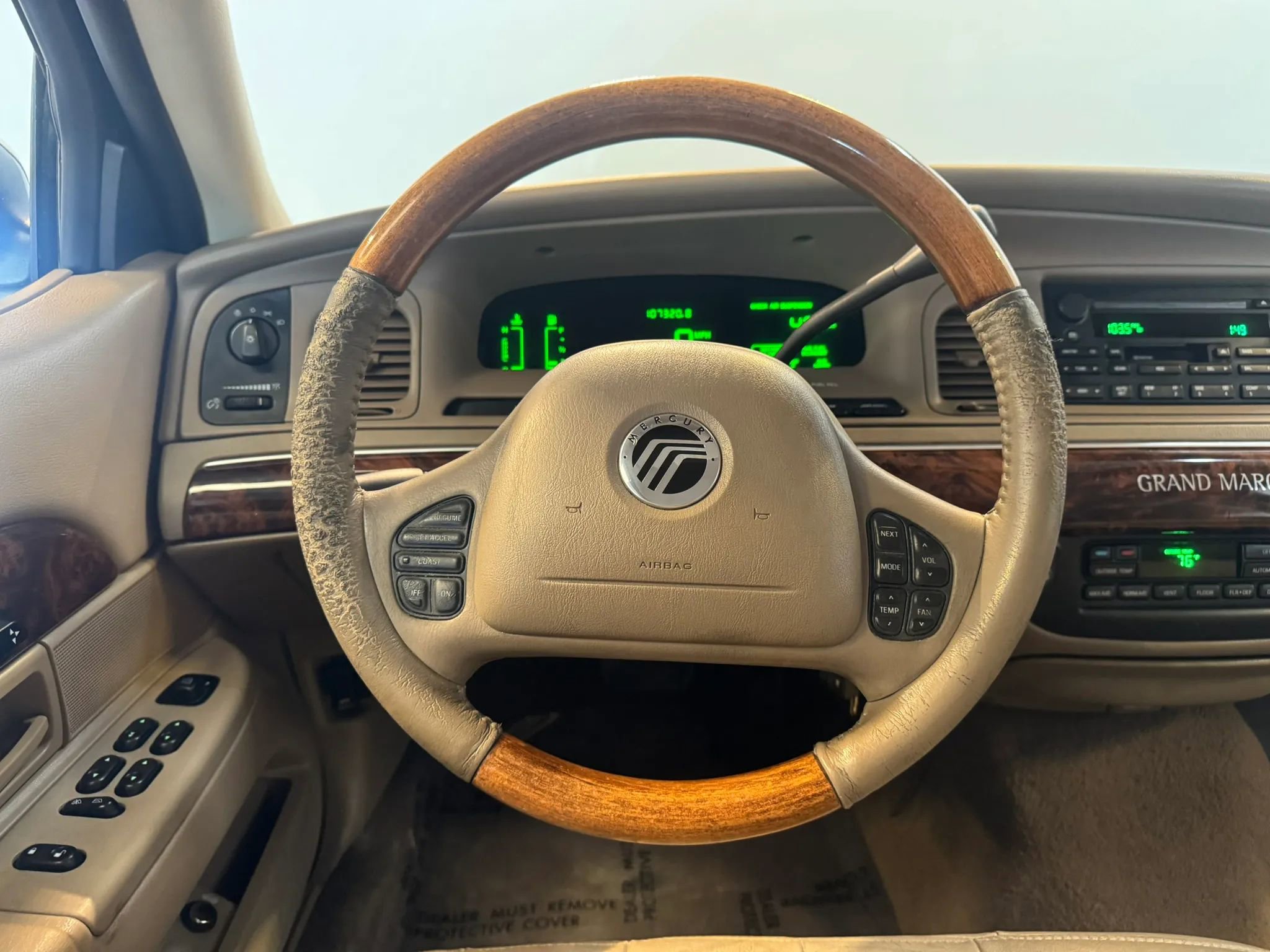 Used 2004 Mercury Grand Marquis LS RWD image 11