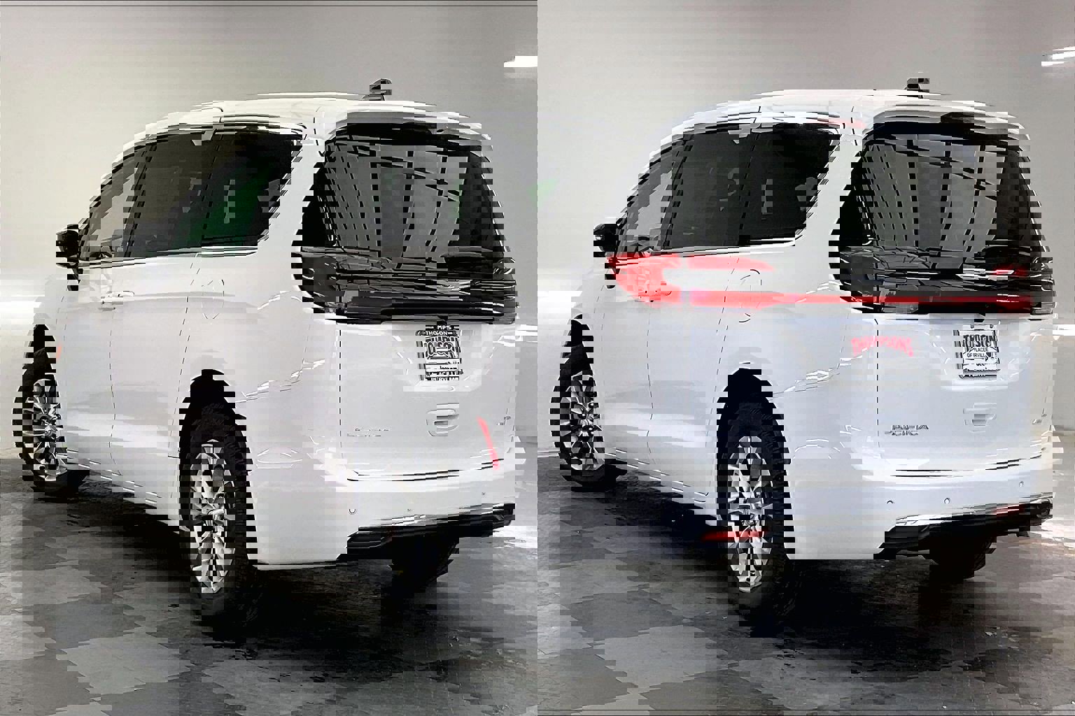 New 2026 Chrysler Pacifica Select image 2