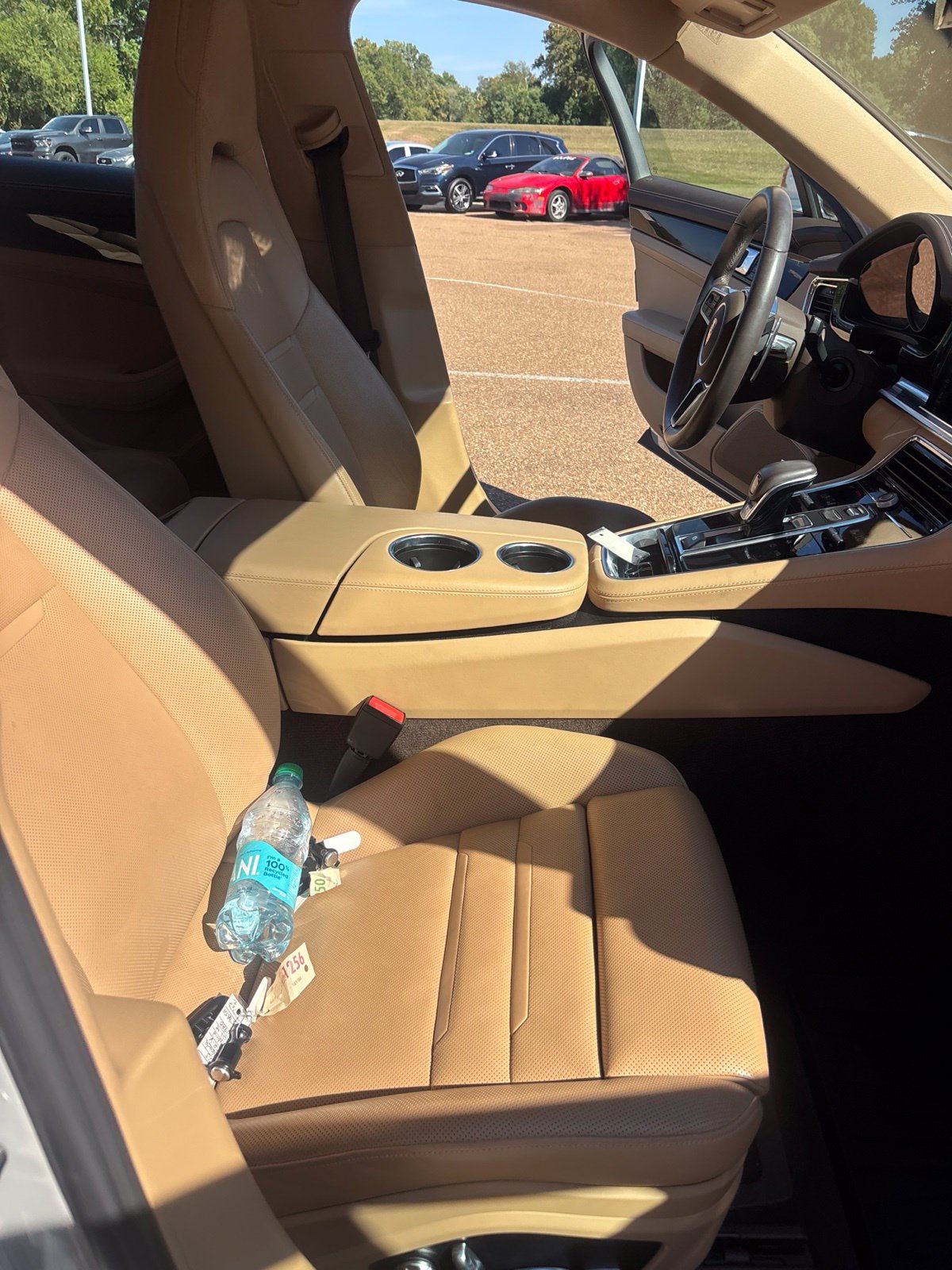 Used 2019 Porsche Panamera image 18