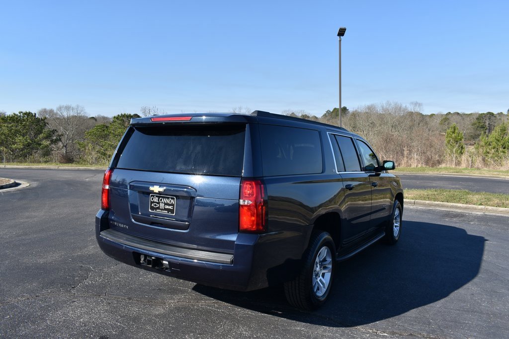 Used 2018 Chevrolet Suburban LT image 3