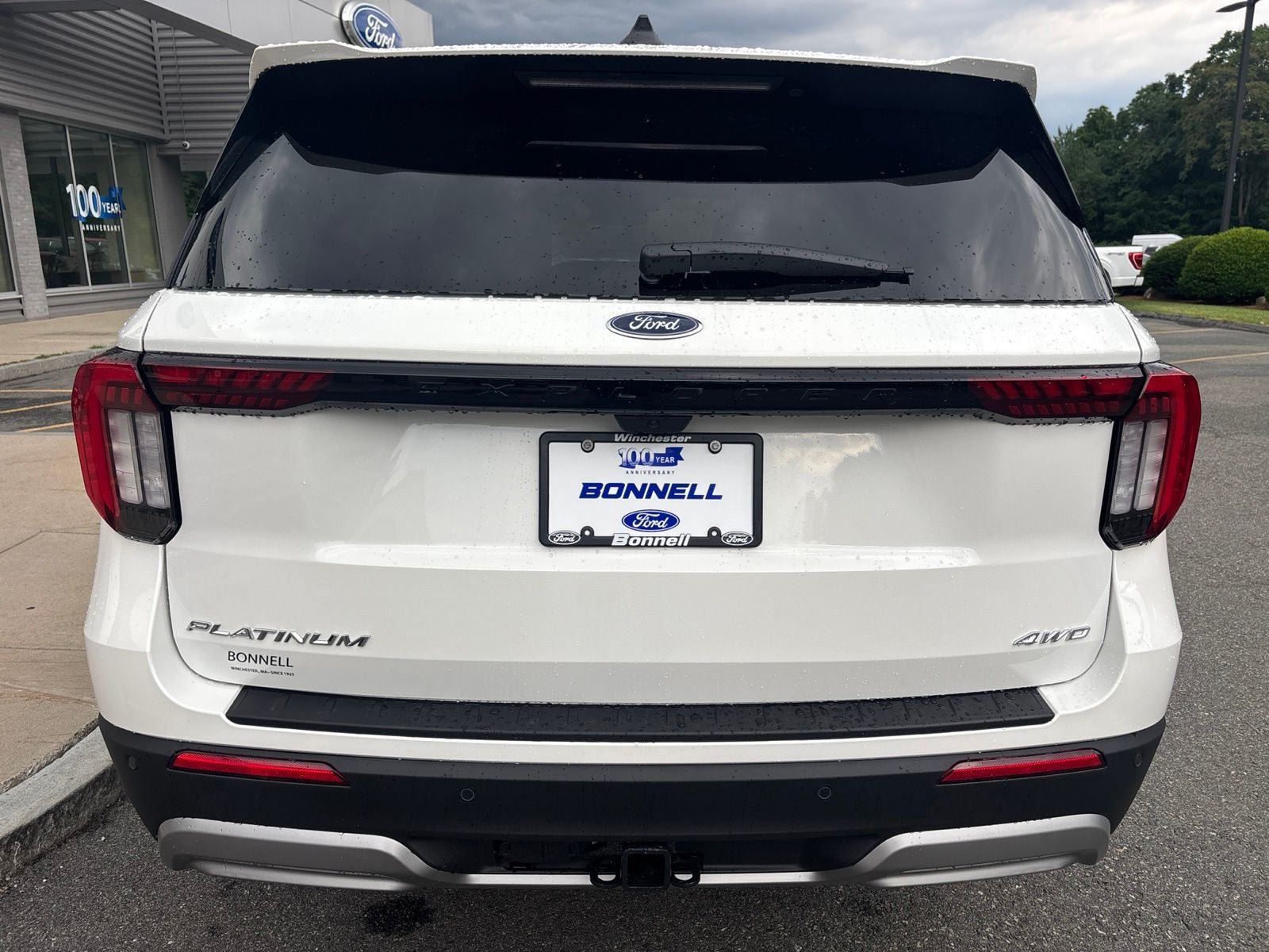 New 2026 Ford Explorer Platinum w/ LUX Leather Package AWD/4WD image 4