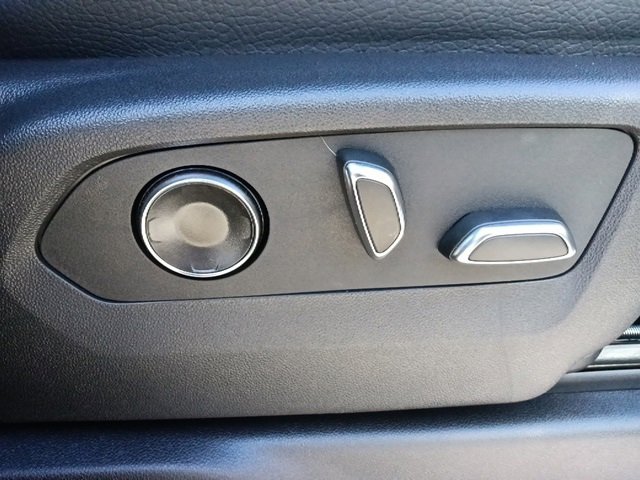 Used 2025 GMC Sierra 2500 Denali w/ Technology Package image 34