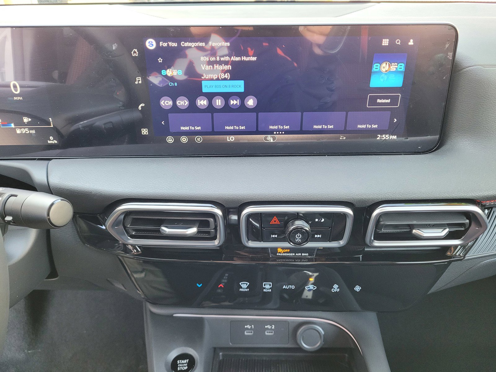 New 2026 Nissan Sentra SR w/ Floor Mat Package image 10