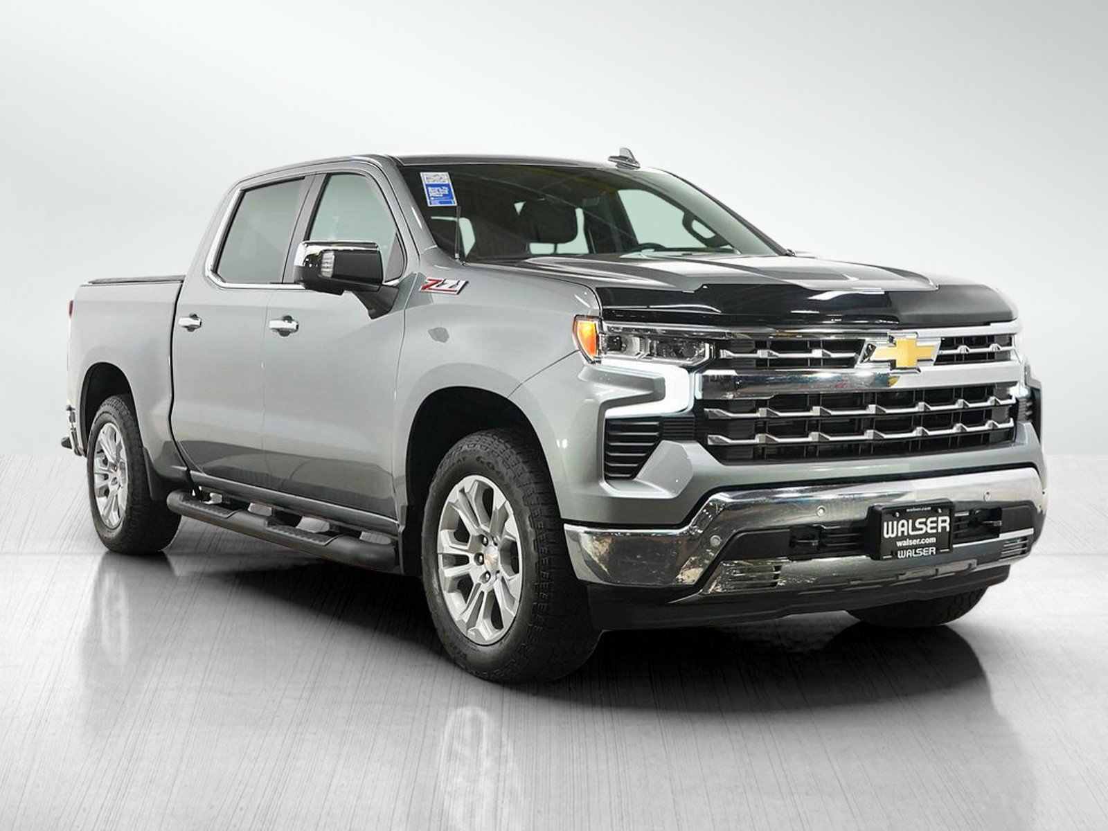 Used 2025 Chevrolet Silverado 1500 LTZ w/ LTZ Premium Package AWD/4WD image 7