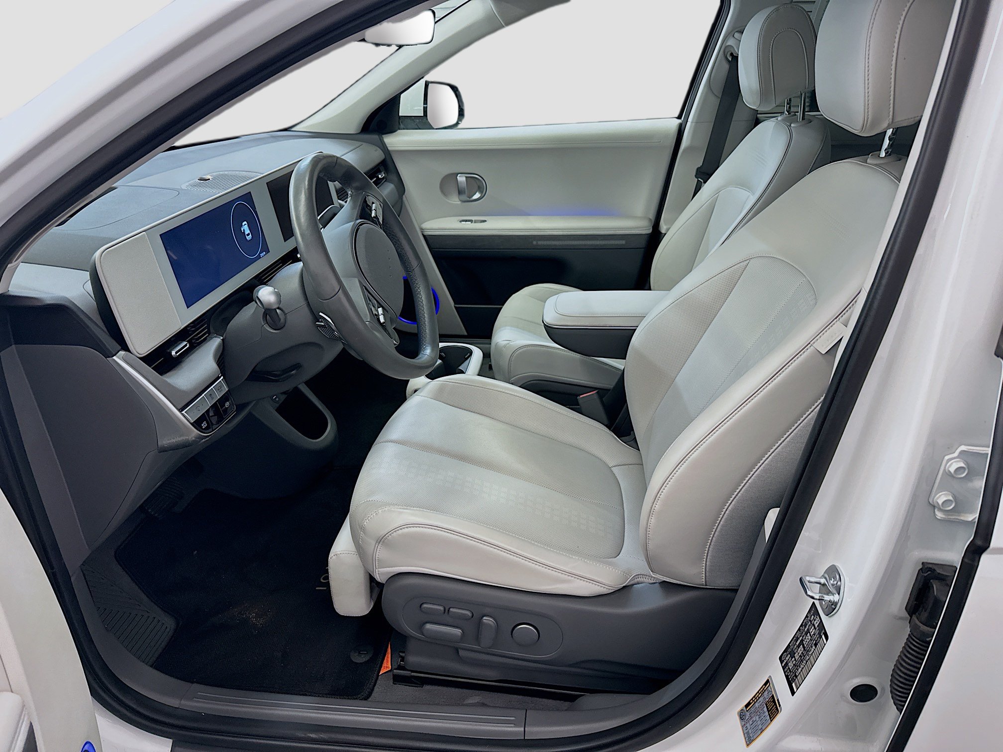 Used 2024 Hyundai Ioniq 5 Limited AWD/4WD image 13