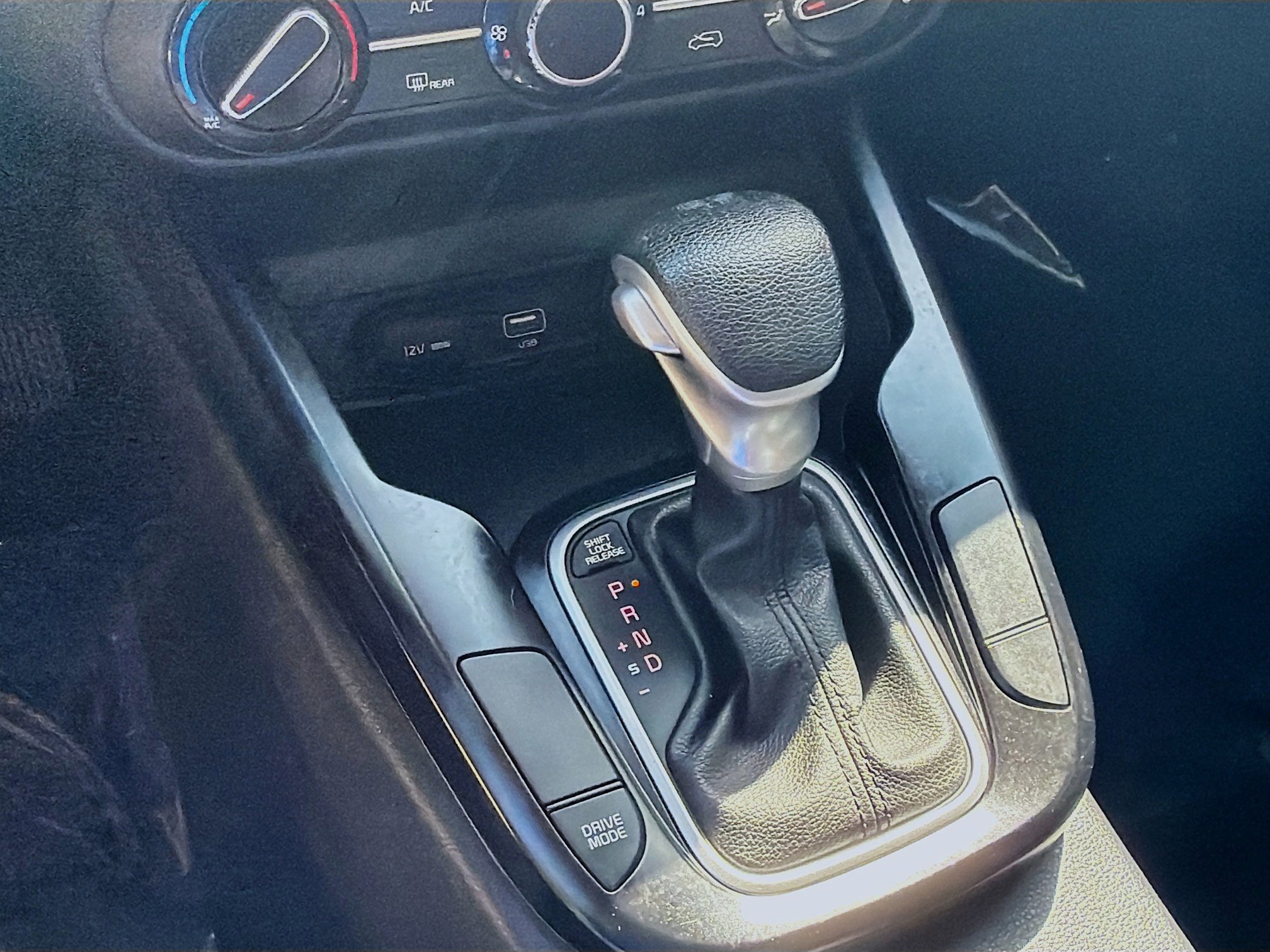 Used 2020 Kia Soul LX image 13