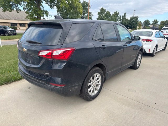 Used 2020 Chevrolet Equinox LS AWD/4WD image 3