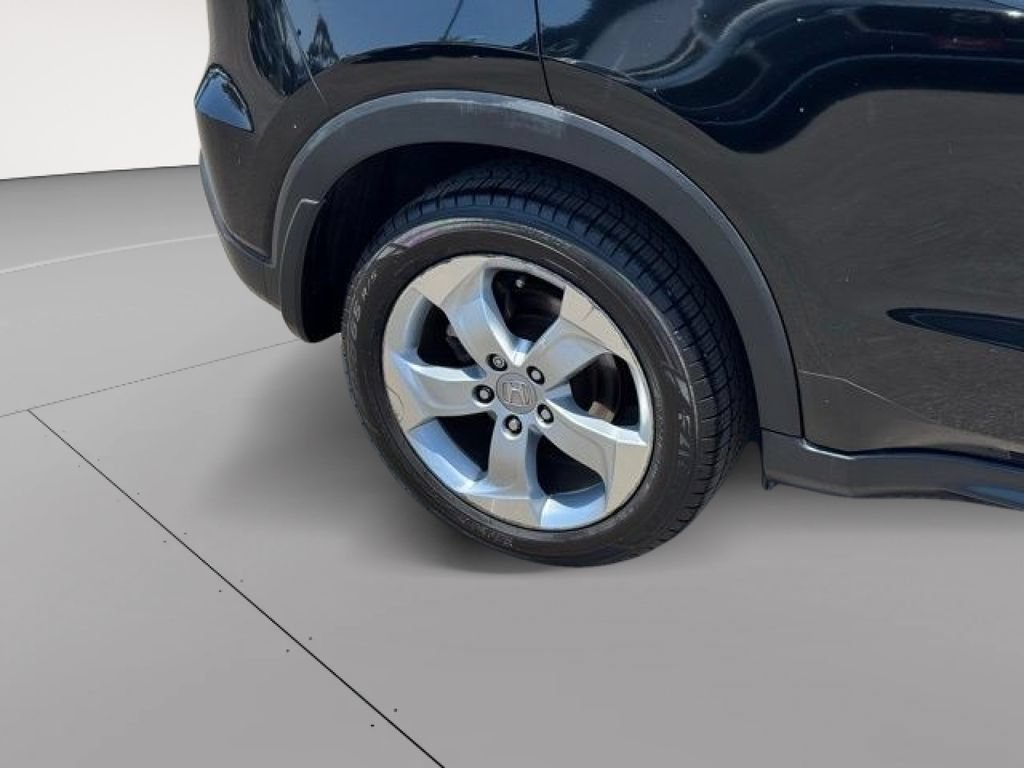 Used 2016 Honda HR-V LX image 28