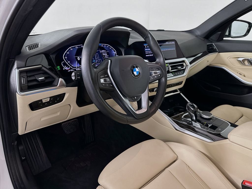 Used 2021 BMW 330e w/ Premium Package image 9