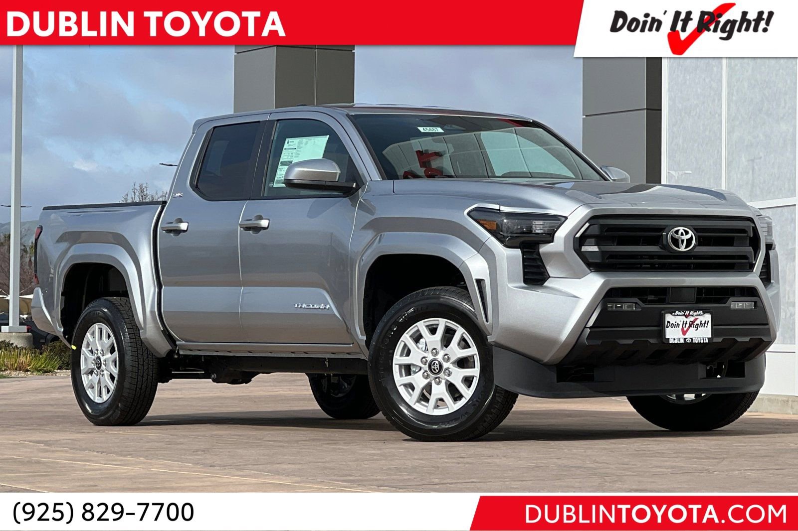Certified 2025 Toyota Tacoma SR5 image 1