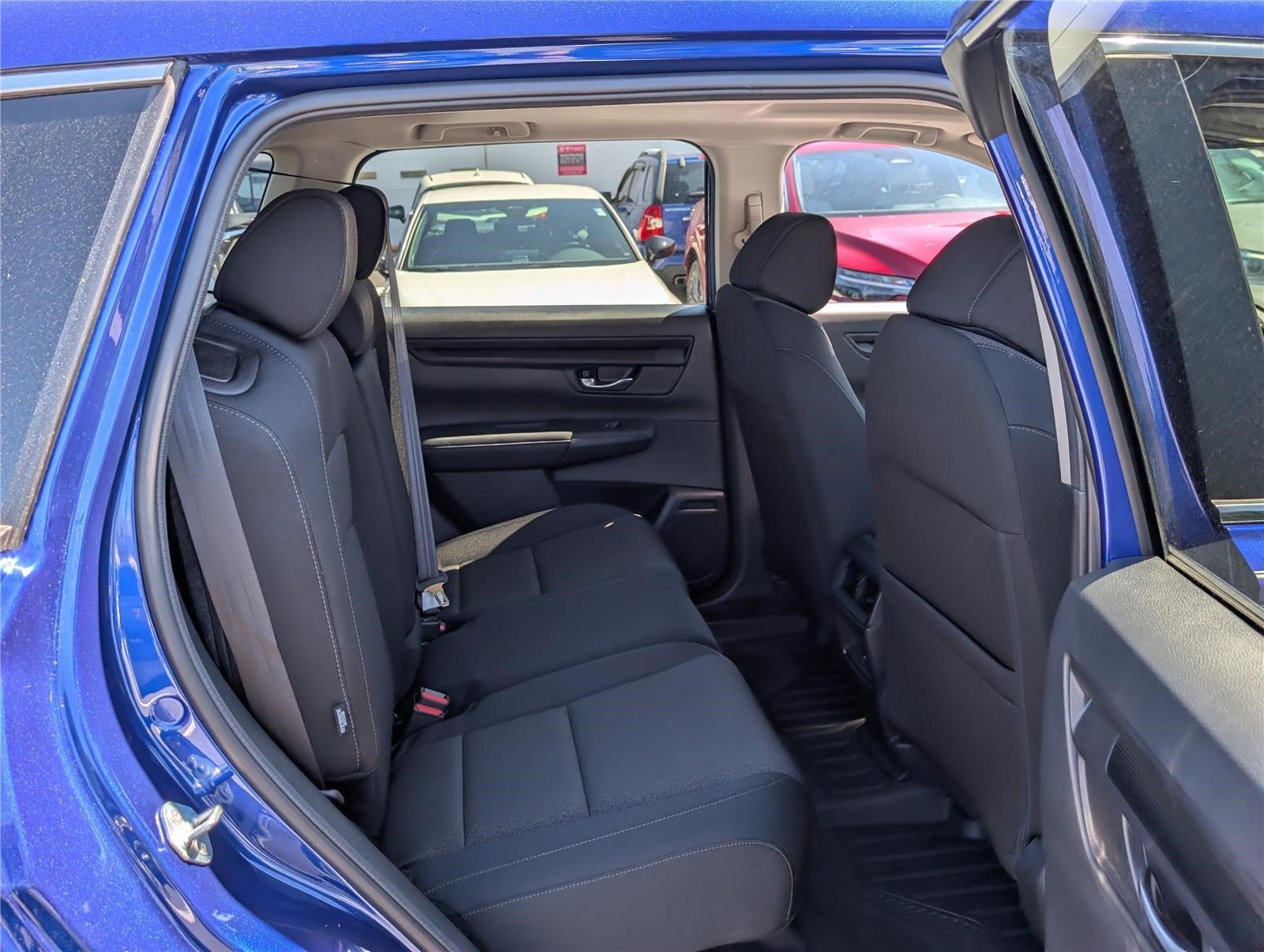 Used 2024 Honda CR-V EX image 11