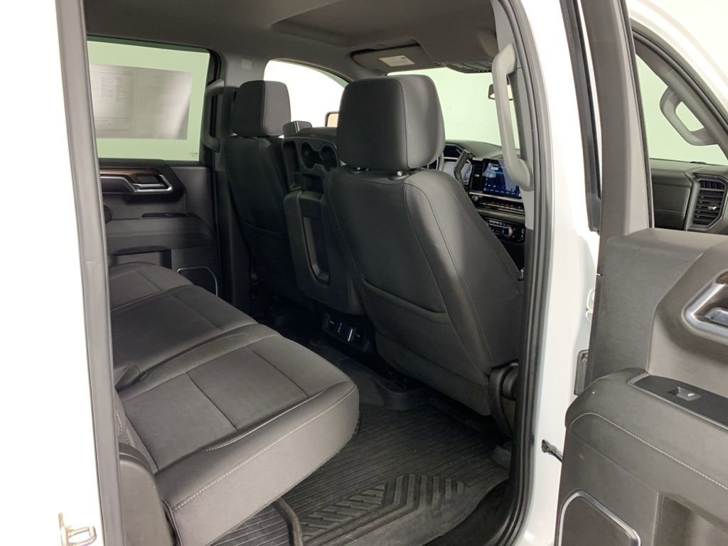 Used 2023 Chevrolet Silverado 1500 RST image 36