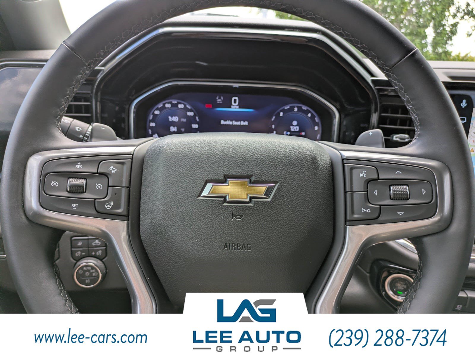Used 2025 Chevrolet Silverado 1500 LTZ AWD/4WD image 23