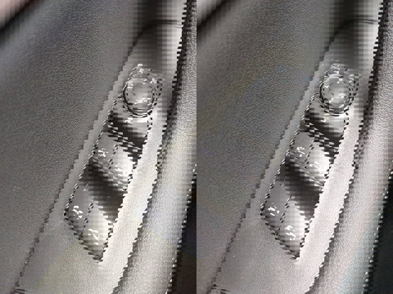 New 2025 Chevrolet Blazer LT w/ Convenience Package image 22