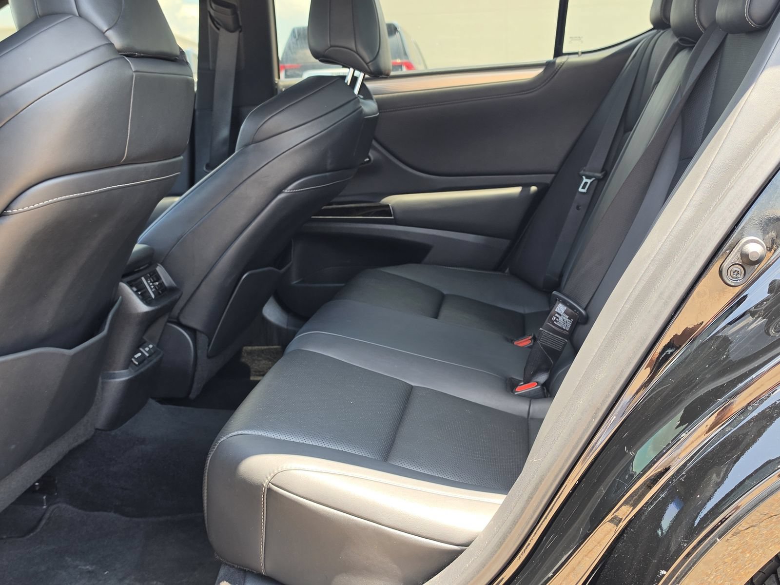 Used 2022 Lexus ES 350 F Sport w/ Accessory Package 2 FWD image 14
