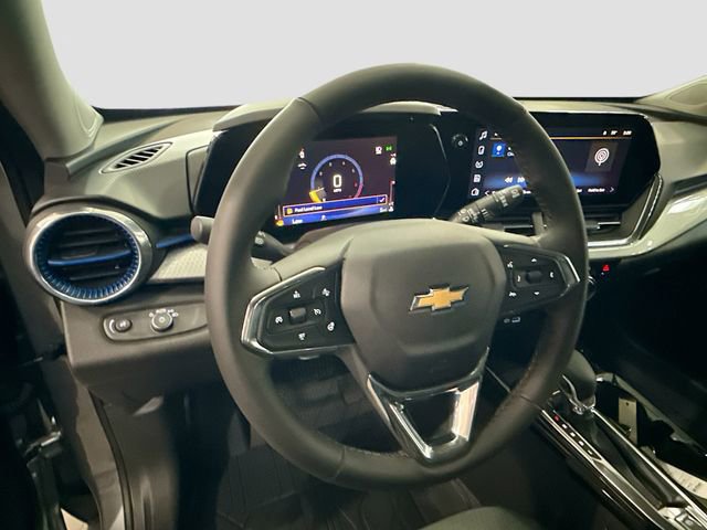 New 2026 Chevrolet Trax LT w/ Driver Confidence Package image 12