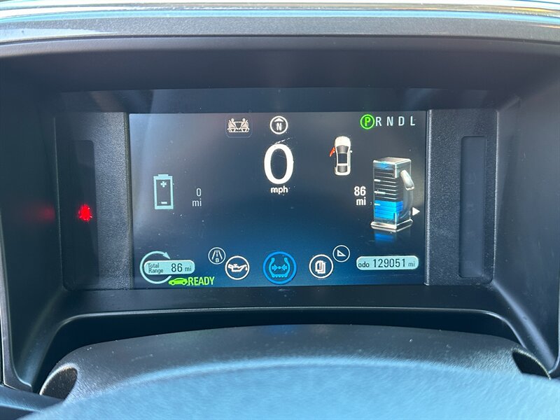 Used 2012 Chevrolet Volt Premium w/ Premium Trim Package FWD image 22