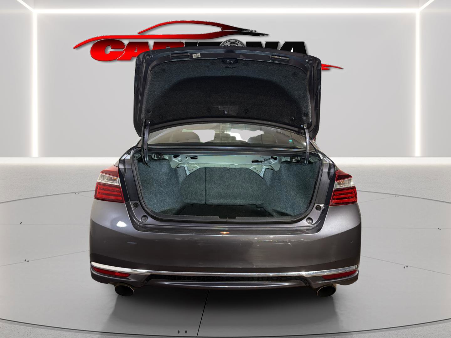 Used 2016 Honda Accord Sport image 26