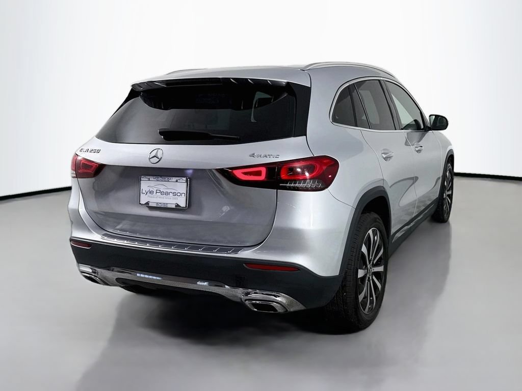Used 2023 Mercedes-Benz GLA 250 4MATIC image 9