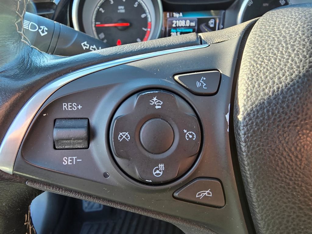 Used 2018 Buick Regal Essence w/ Driver Confidence Package #1 image 24