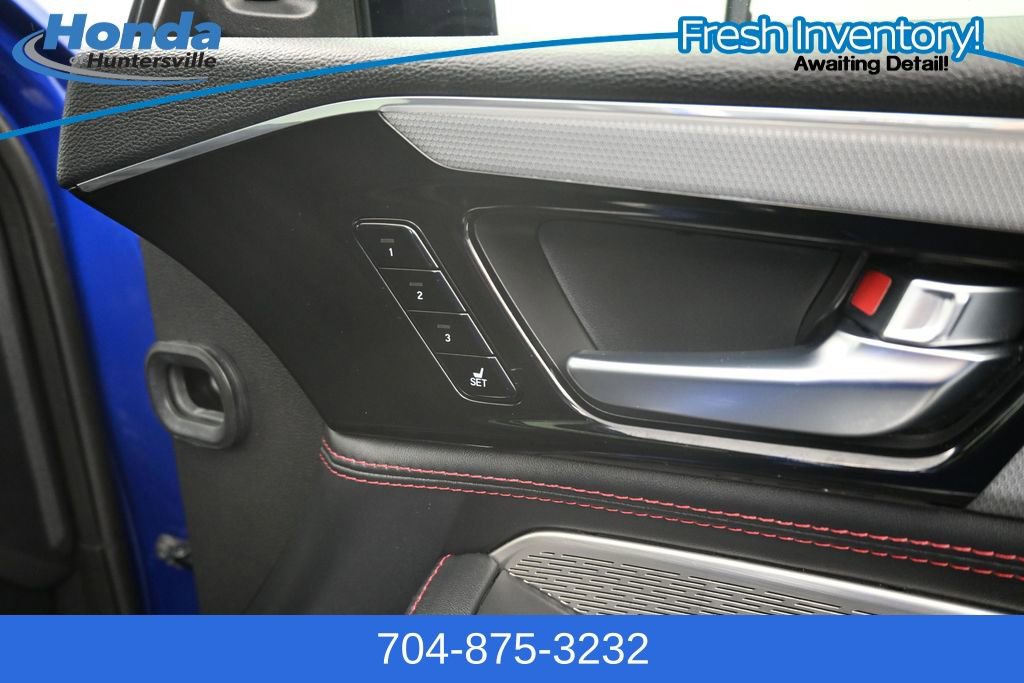 Used 2023 Acura MDX A-Spec AWD/4WD image 18