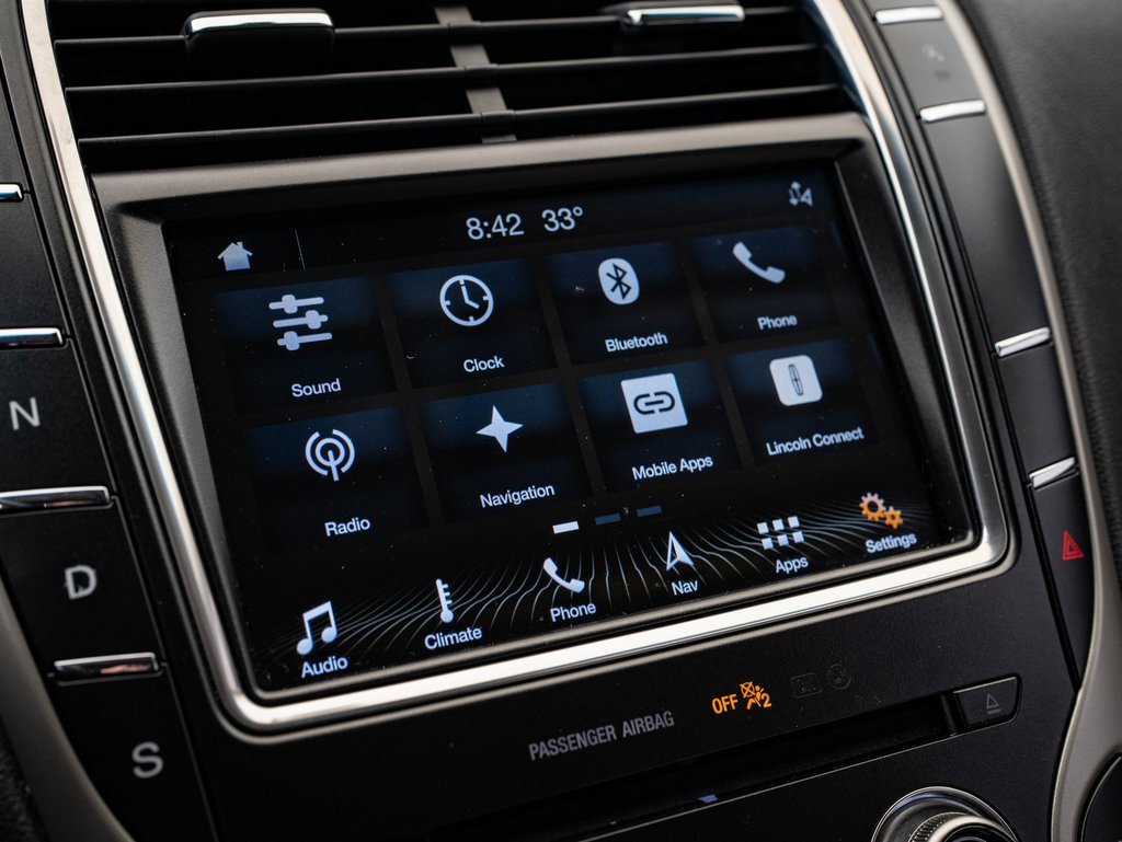 Used 2019 Lincoln Nautilus Select image 27