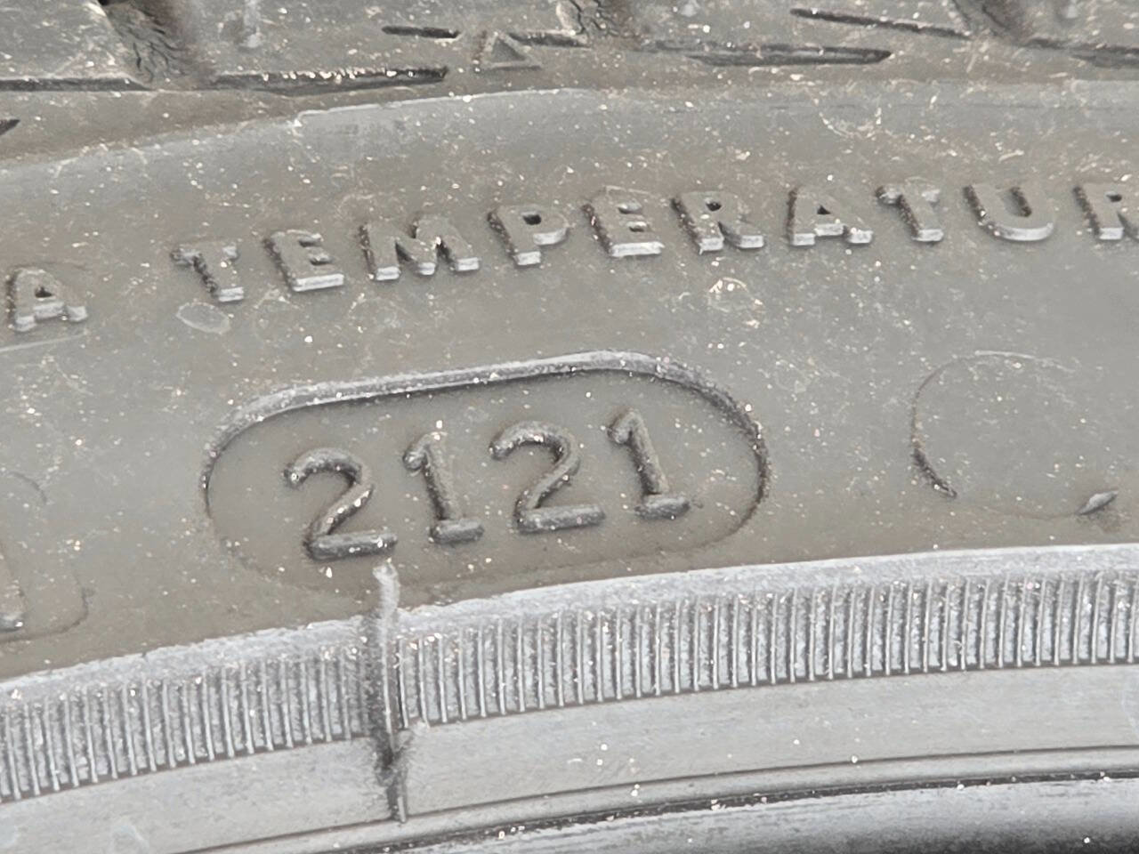 Used 2014 Aston Martin Vanquish Base 2dr Coupe image 54