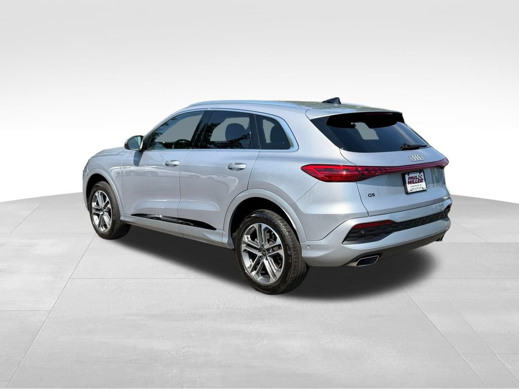 Used 2025 Audi Q5 Premium w/ Convenience Package AWD/4WD image 5
