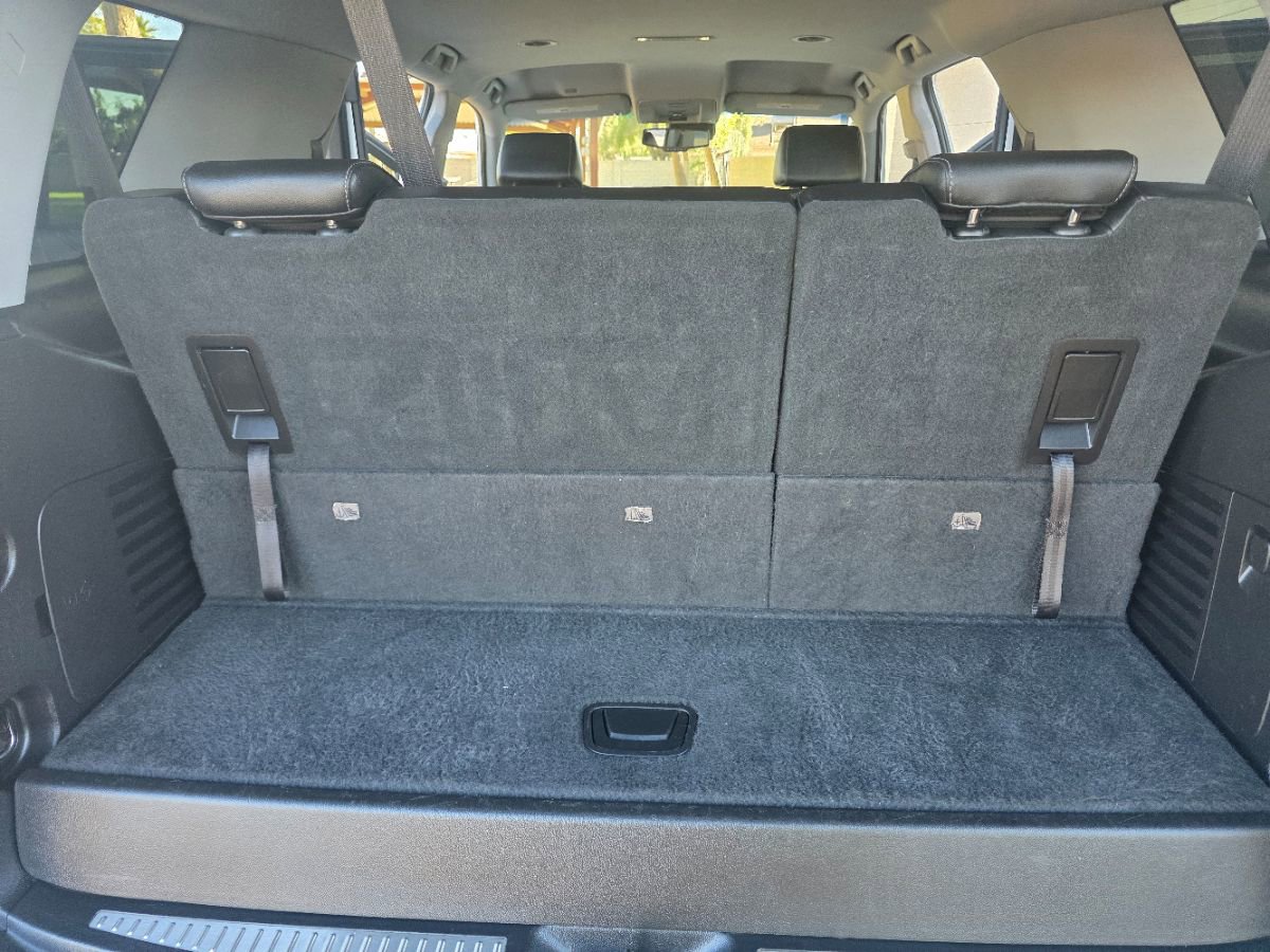 Used 2018 Chevrolet Tahoe LT image 40