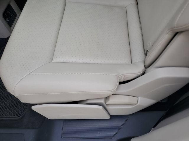 Used 2019 Volkswagen Atlas SEL AWD/4WD image 16