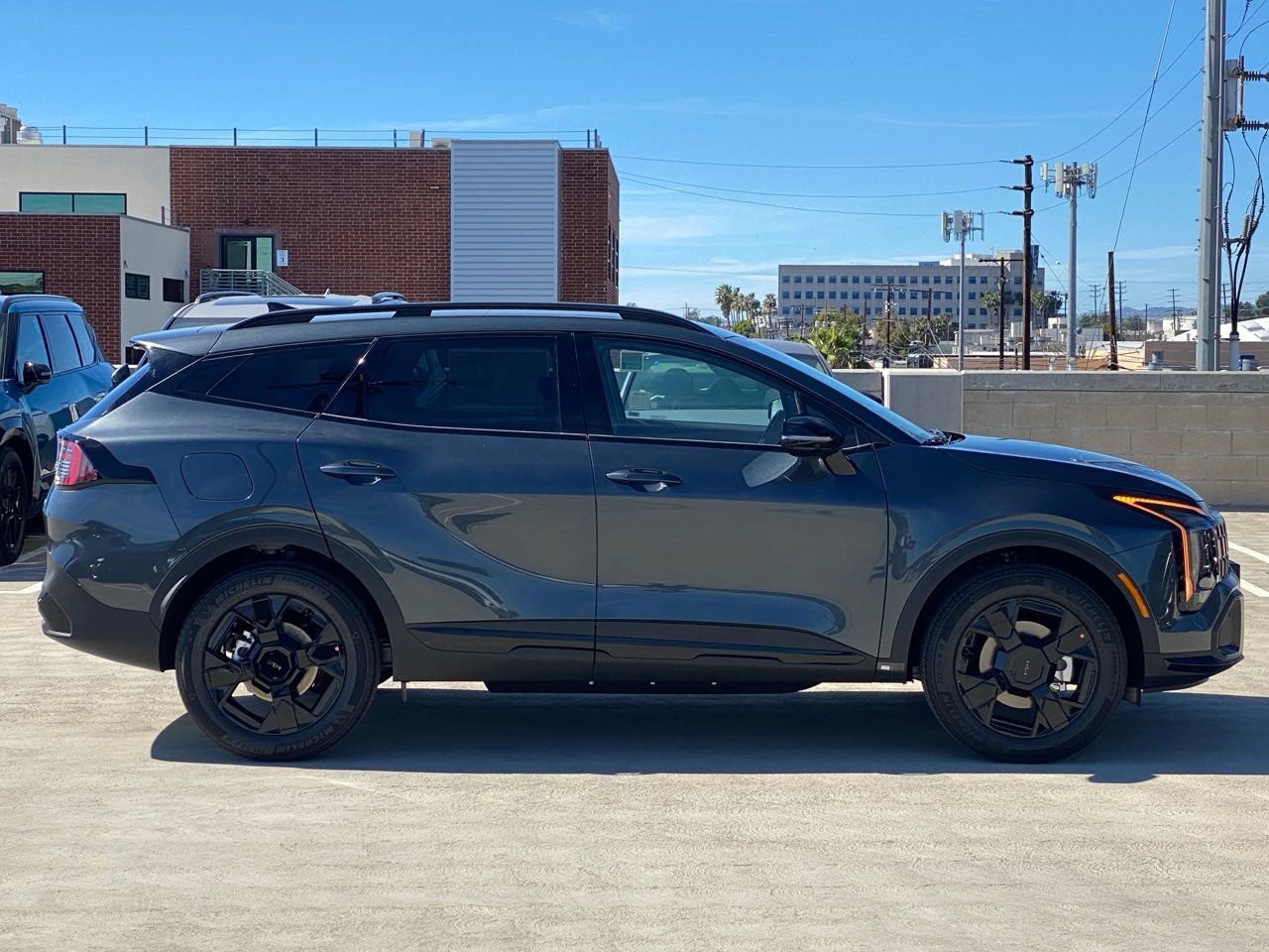 New 2026 Kia Sportage X-Line image 2