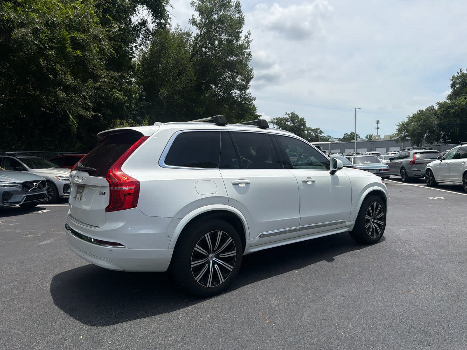 Used 2024 Volvo XC90 B6 Plus w/ Protection Package Premier AWD/4WD image 18